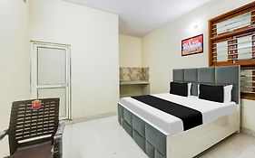 Hotel O J.d Kings Faridabad 3* India